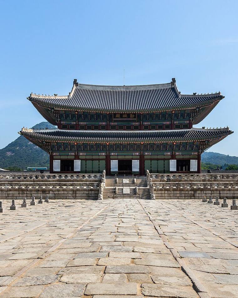 Geunjeongjeon Hall at Gyeongbokgung Palace, Seoul
