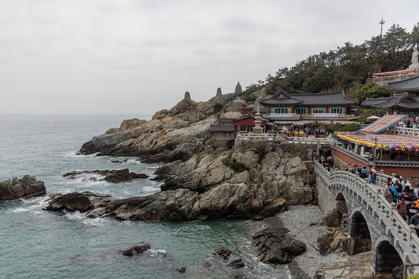 Haedong Yonggungsa, a temple built on the rocks at the edge of the sea in Busan